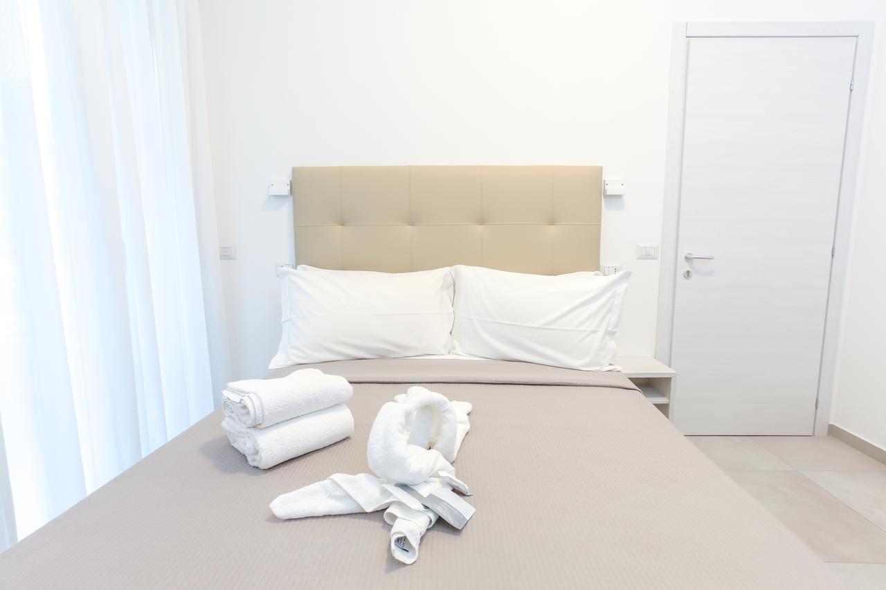 Hotel Tourist Meuble 리미니 외부 사진